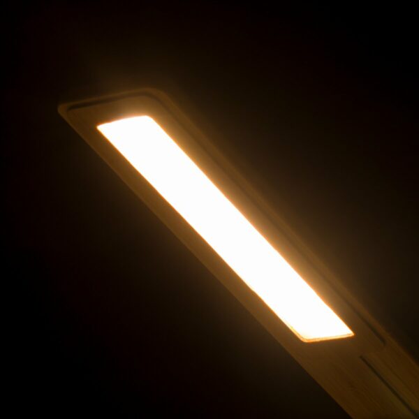 Eko Sleya - wielofunkcyjna lampa biurkowa AP722100