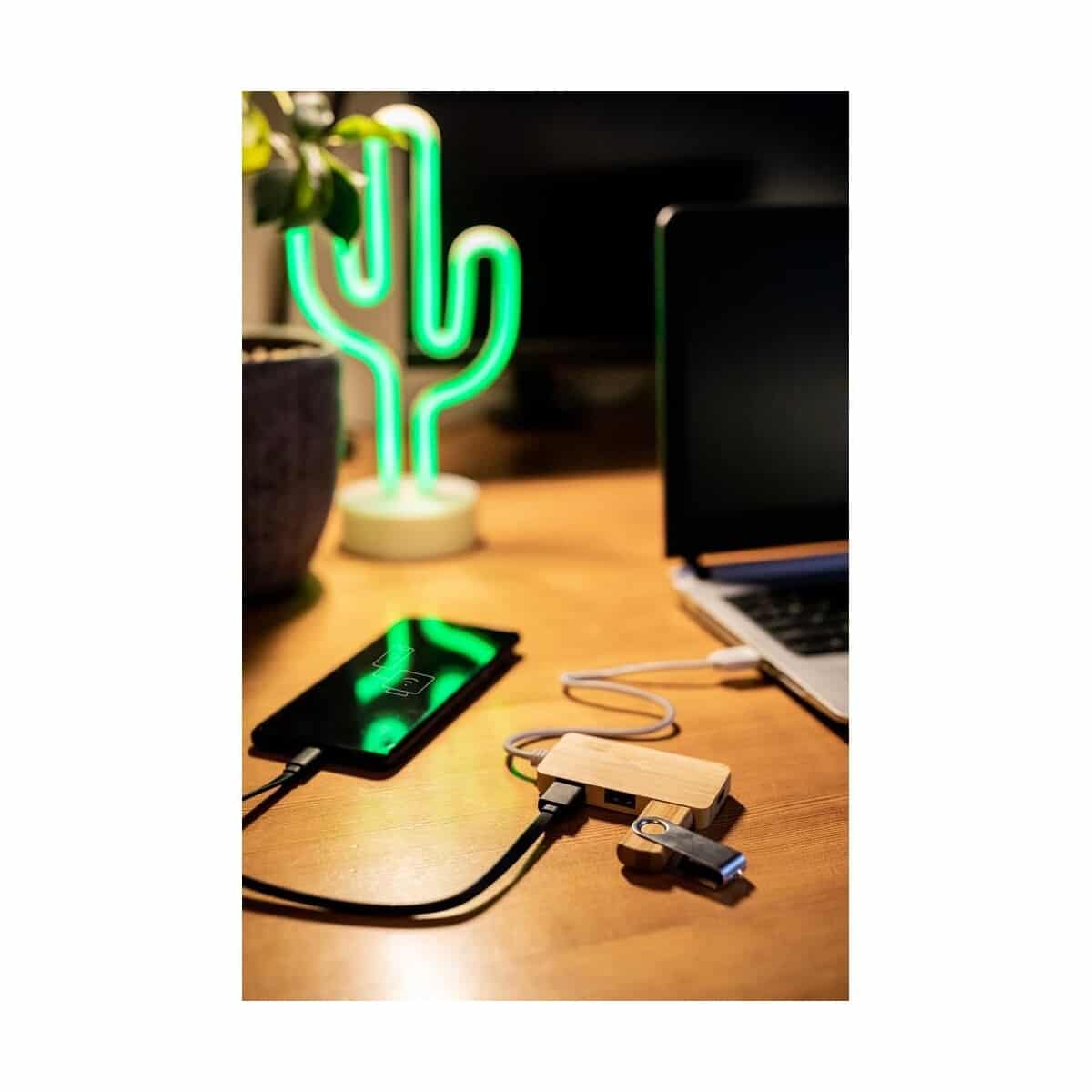 Eko Bambusowy hub USB i USB-C B'RIGHT | Kenzie V7283_A