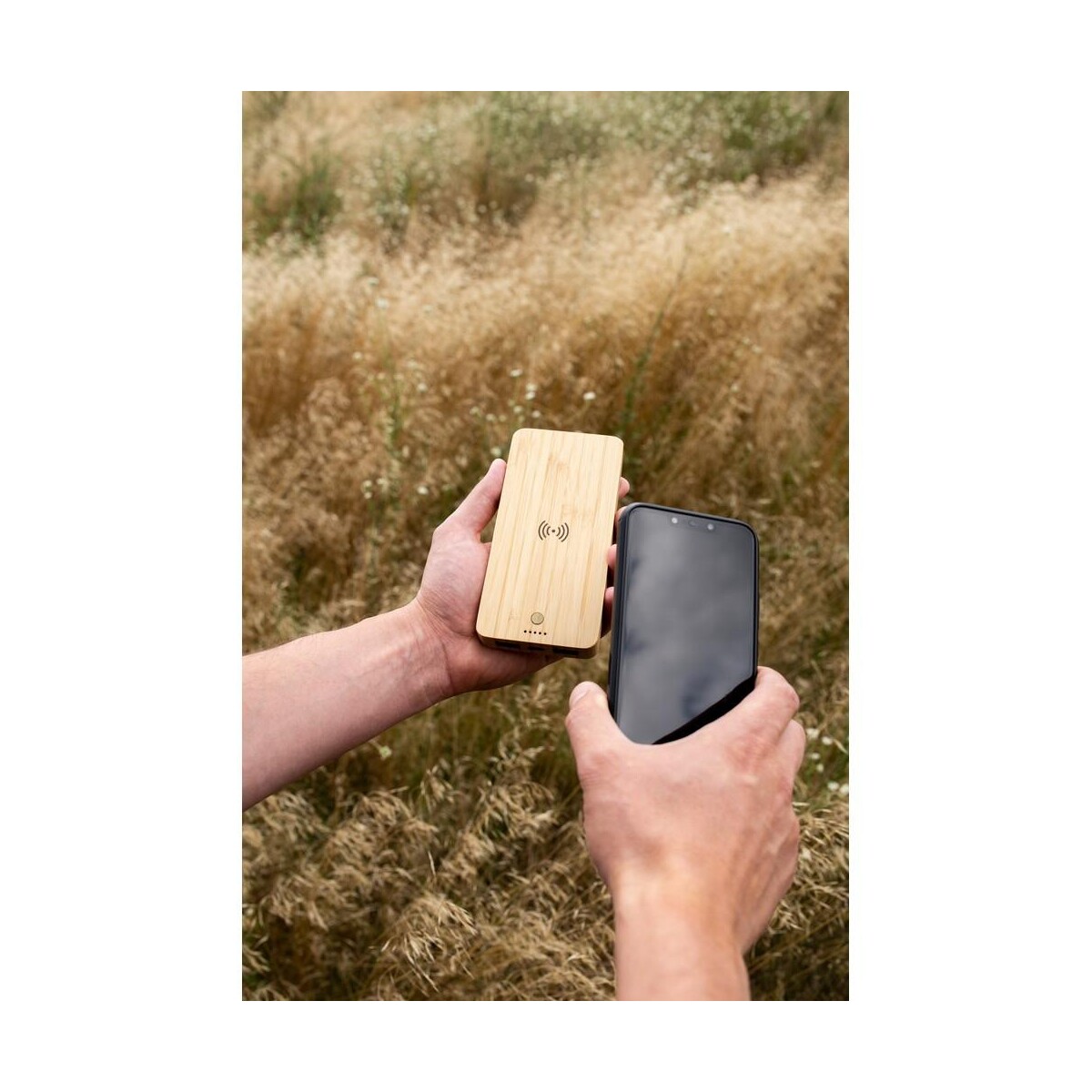 Eko Bambusowy bezprzewodowy power bank 8000 mAh B'RIGHT, ładowarka bezprzewodowa 15W | Benson V0053_B