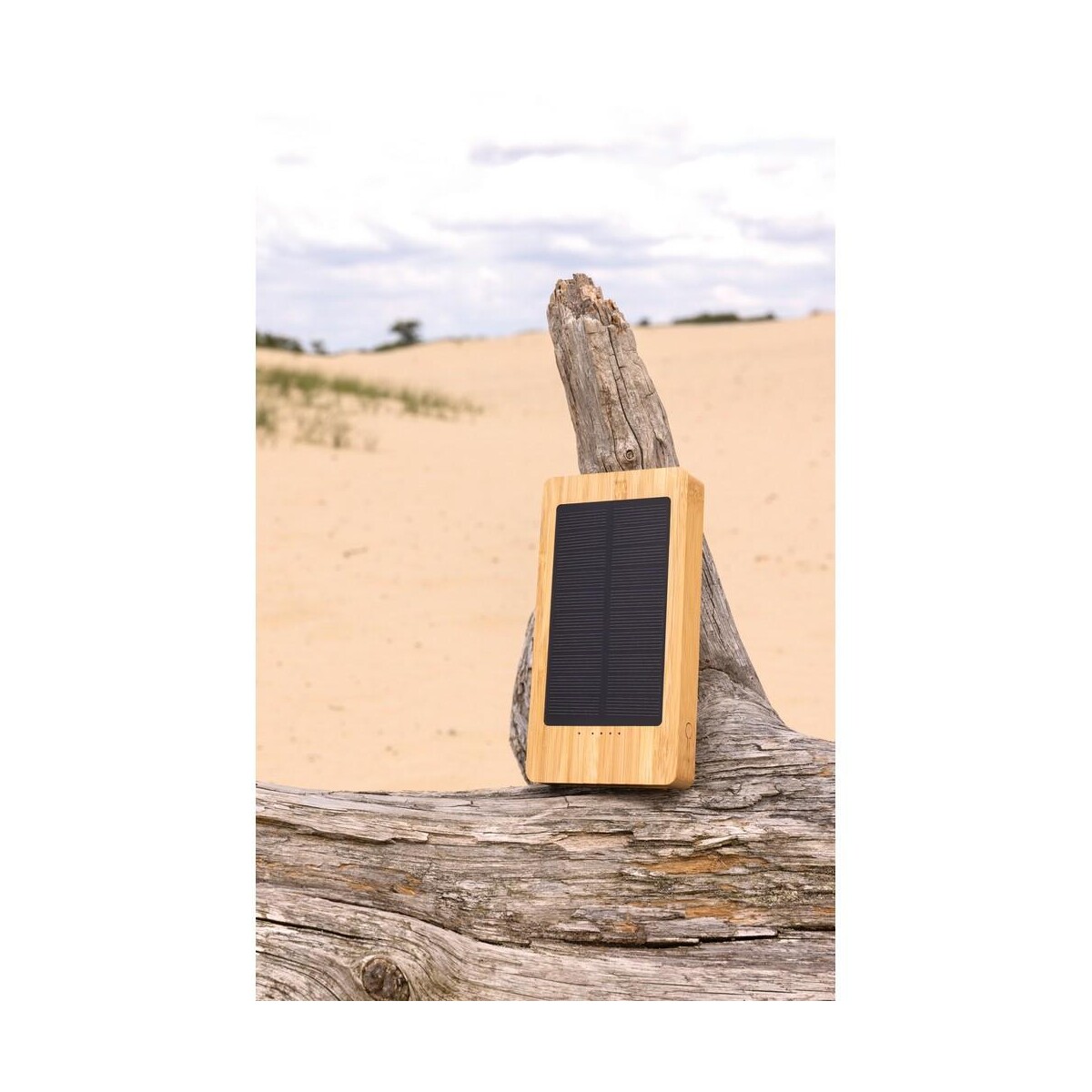 Eko Bambusowy power bank 10000 mAh, ładowarka słoneczna P322.399__M_400