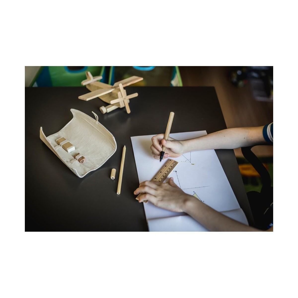 Eko Zestaw szkolny, piórnik, ołówek, długopis, linijka, gumka i temperówka | Lauren V1815_B